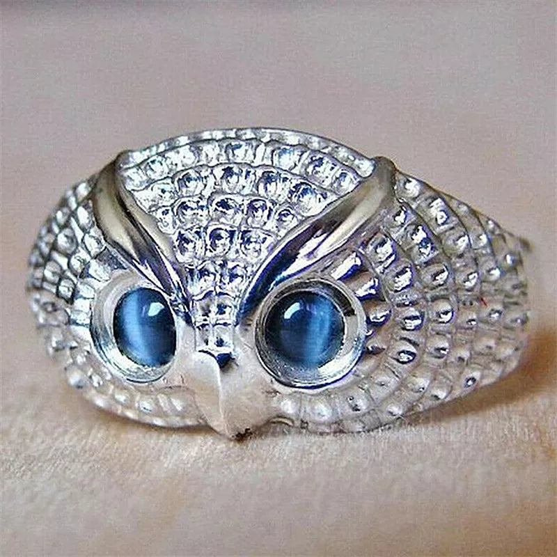 Owl Rhinestone Ring Blue Eyes