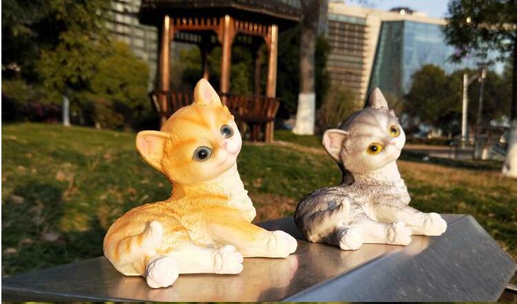 Cat Resin Sculpture Figurine Decoration