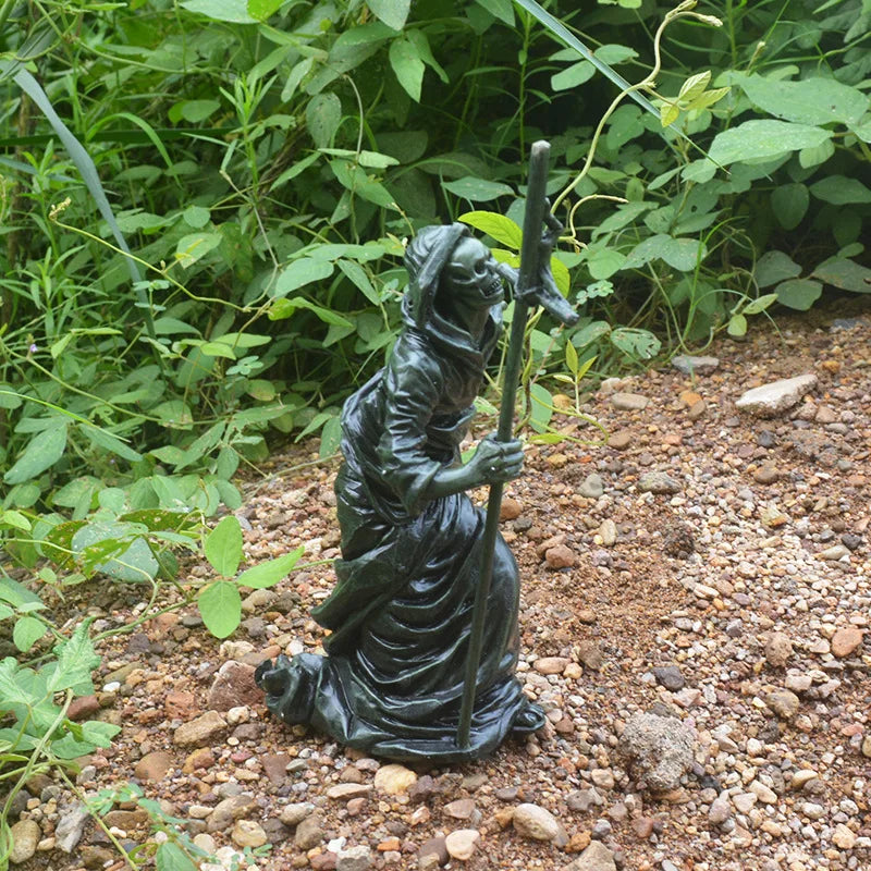 Skull Demon Figurine Decor Resin