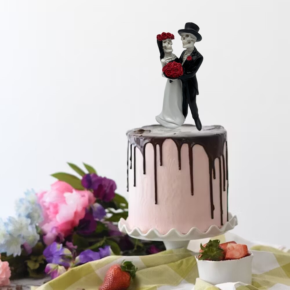 Skull Dancing Skeleton Couple Figurine