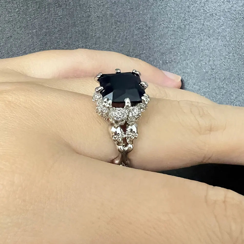 Skull Rings Black Zircon