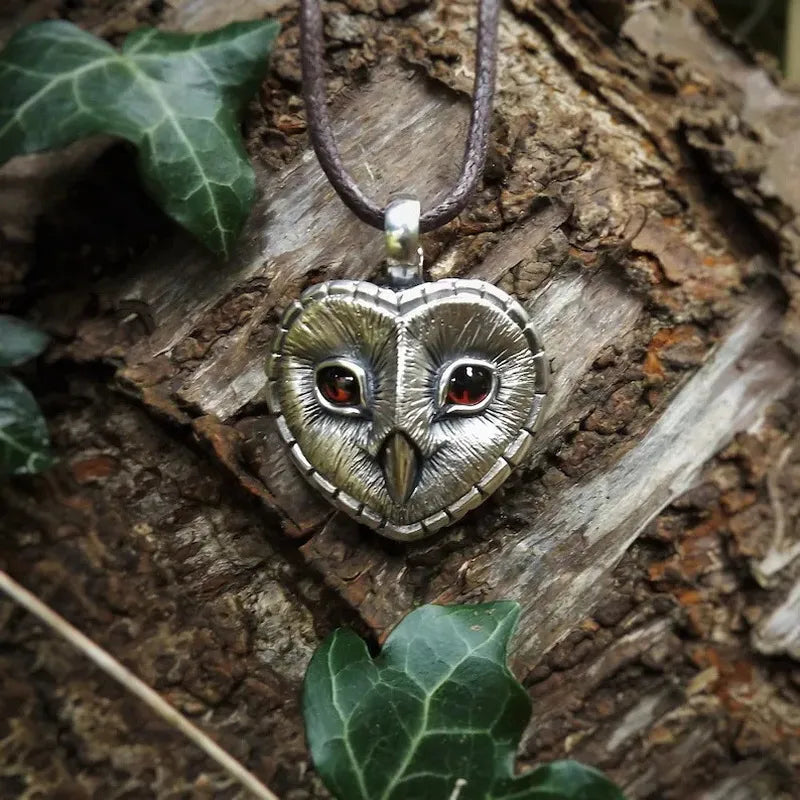 Owl Metal Carving Pendant Necklace Silver Color