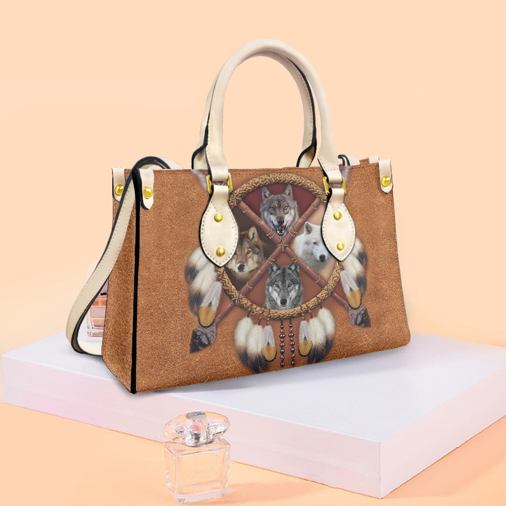 Retro Native Wolf Women Leather Handbag