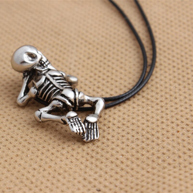 Funny Skull Pendant Necklace