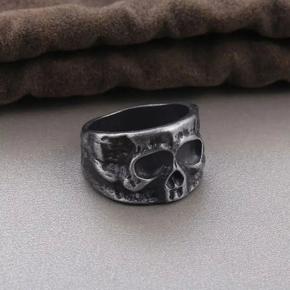 Skull Ring Metal Vintage