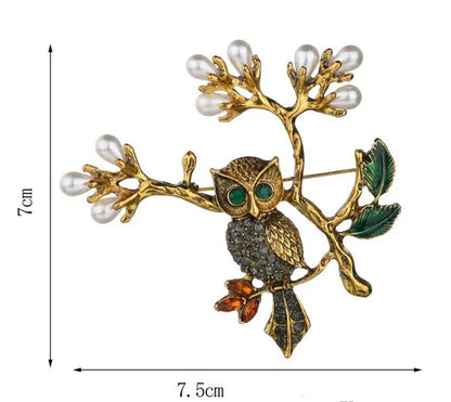 Owl Brooch Rhinestone Gold Color