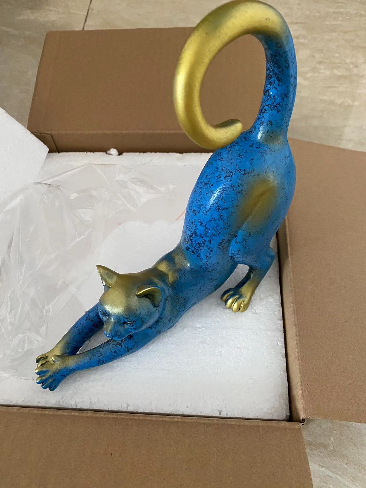 Lazy Cat Figurine Statue Resin