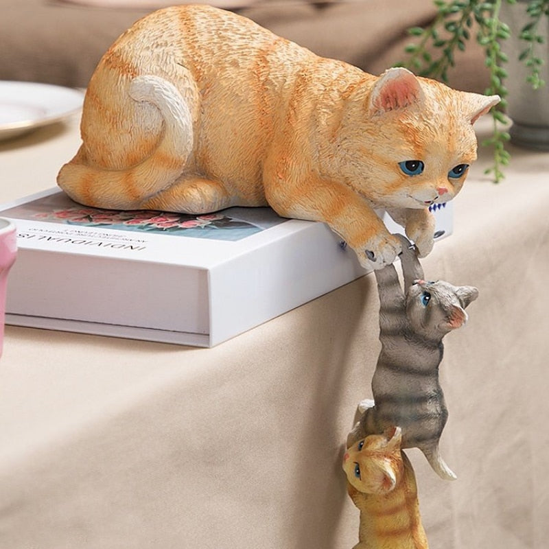 Cats Resin Sculptures Statue