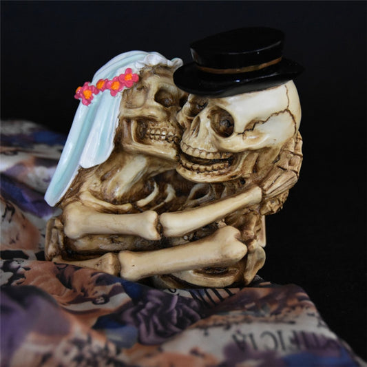 Couple Skull Statues For Home Decor