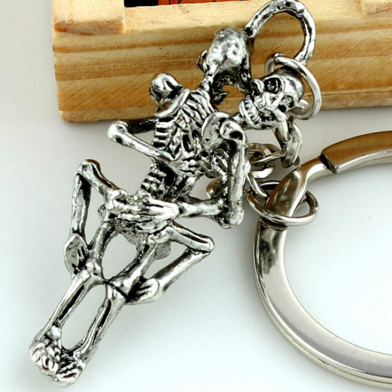 Badass Skeleton Couple Hug KeyChain