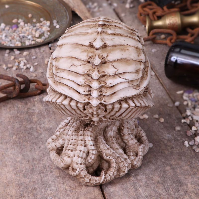 Mythical Statues Resin Skull Octopus Home Decoration