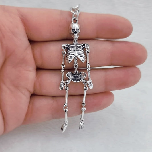 Foldable Skull Pendant Keychain Antique Metal Alloy