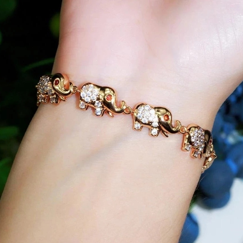 Cute Elephant Charm Bracelet